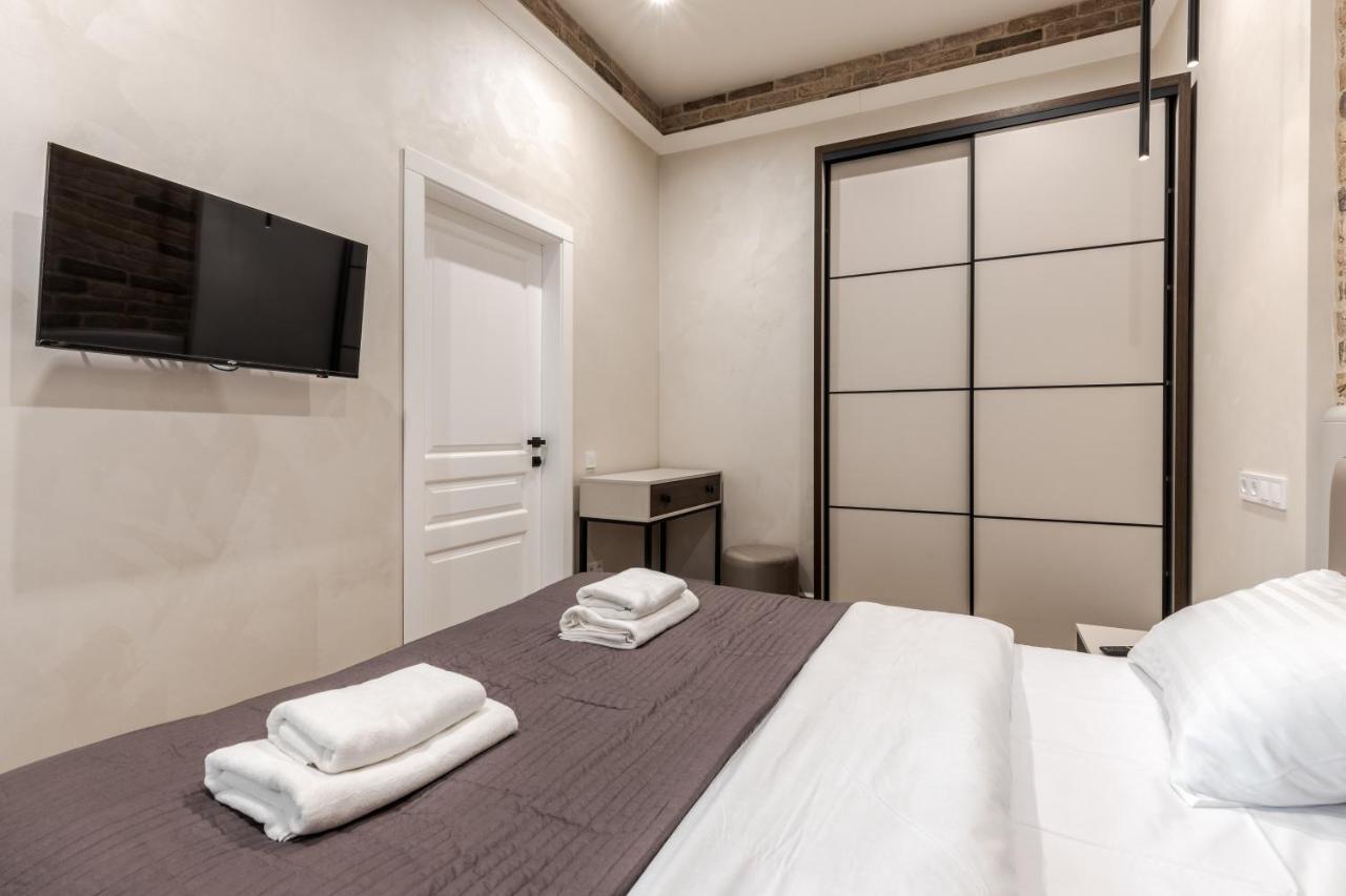 View On Rynok Square Apartments Lemberg Exterior foto