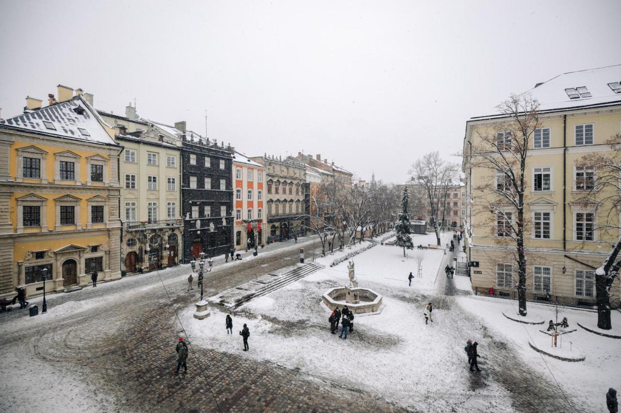 View On Rynok Square Apartments Lemberg Exterior foto