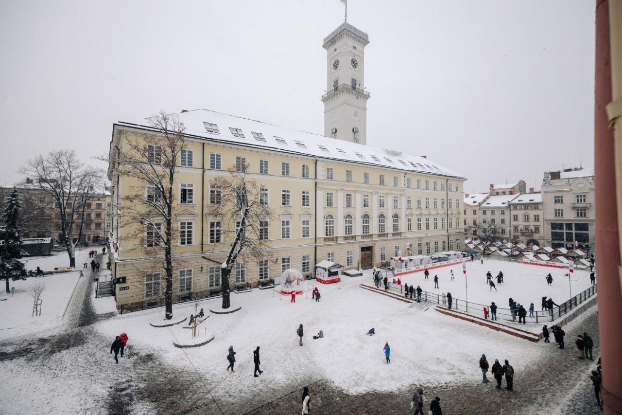 View On Rynok Square Apartments Lemberg Exterior foto
